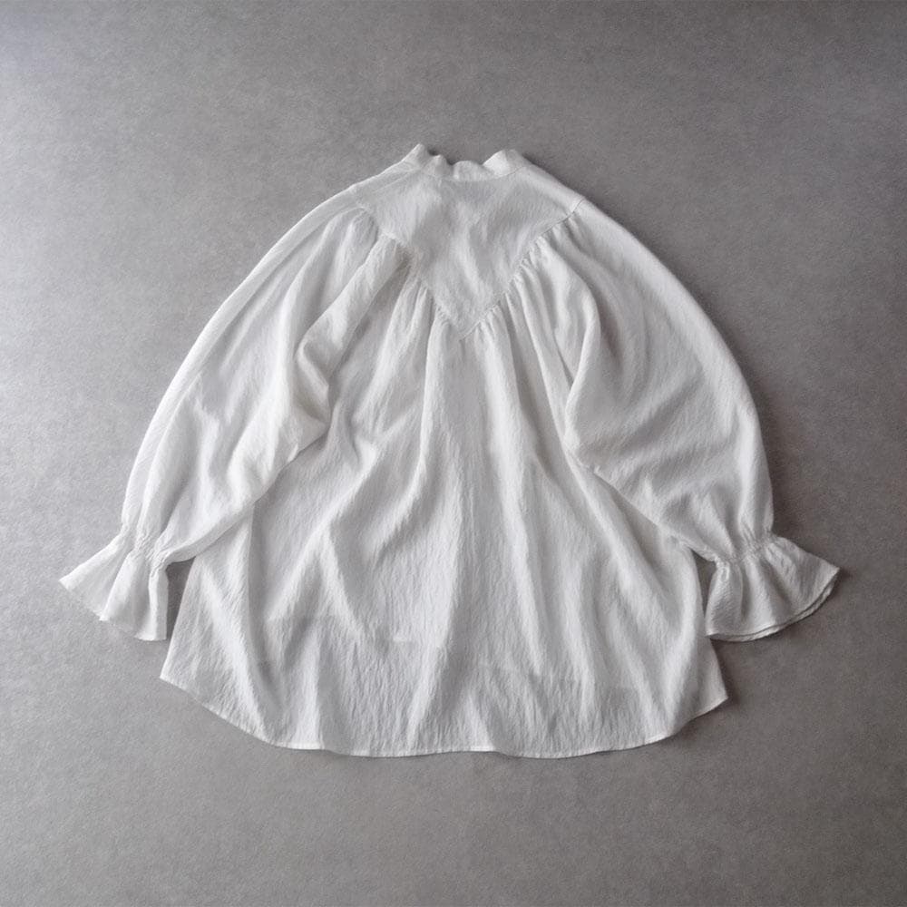 美品 デミルクス ビームス 2,2万円 ボウタイブラウス ホワイト D303