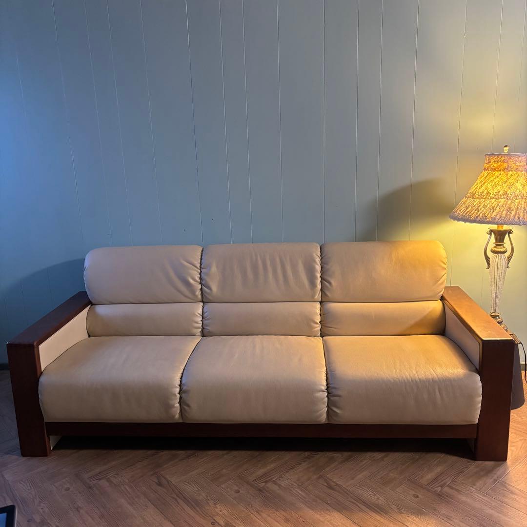 ♦︎maruni ♦︎マルニ 三人掛け　昭和レトロ ソファー 革　木目調