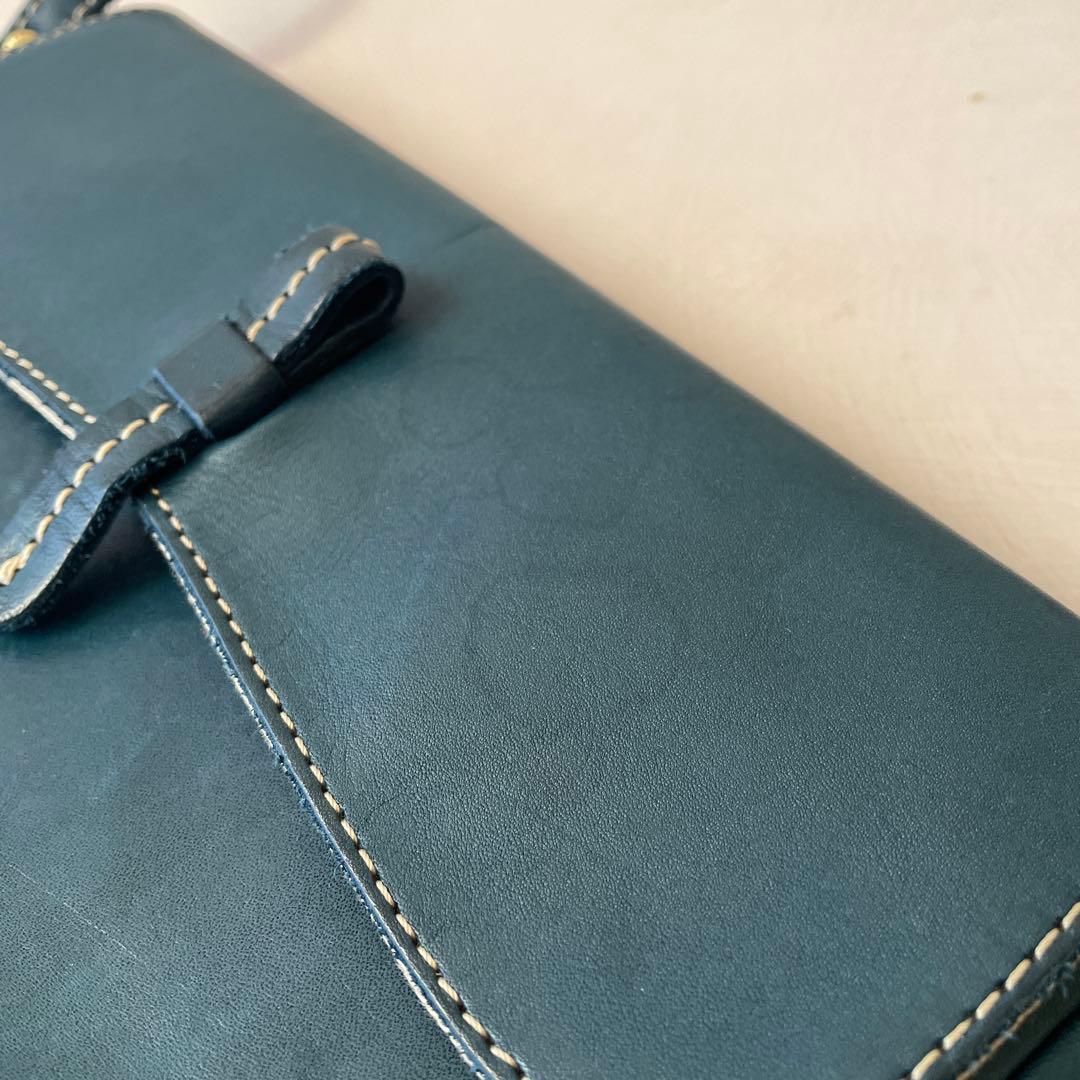 【値下げしました】キソラ⭐︎ネイビー レザー ショルダーバッグ