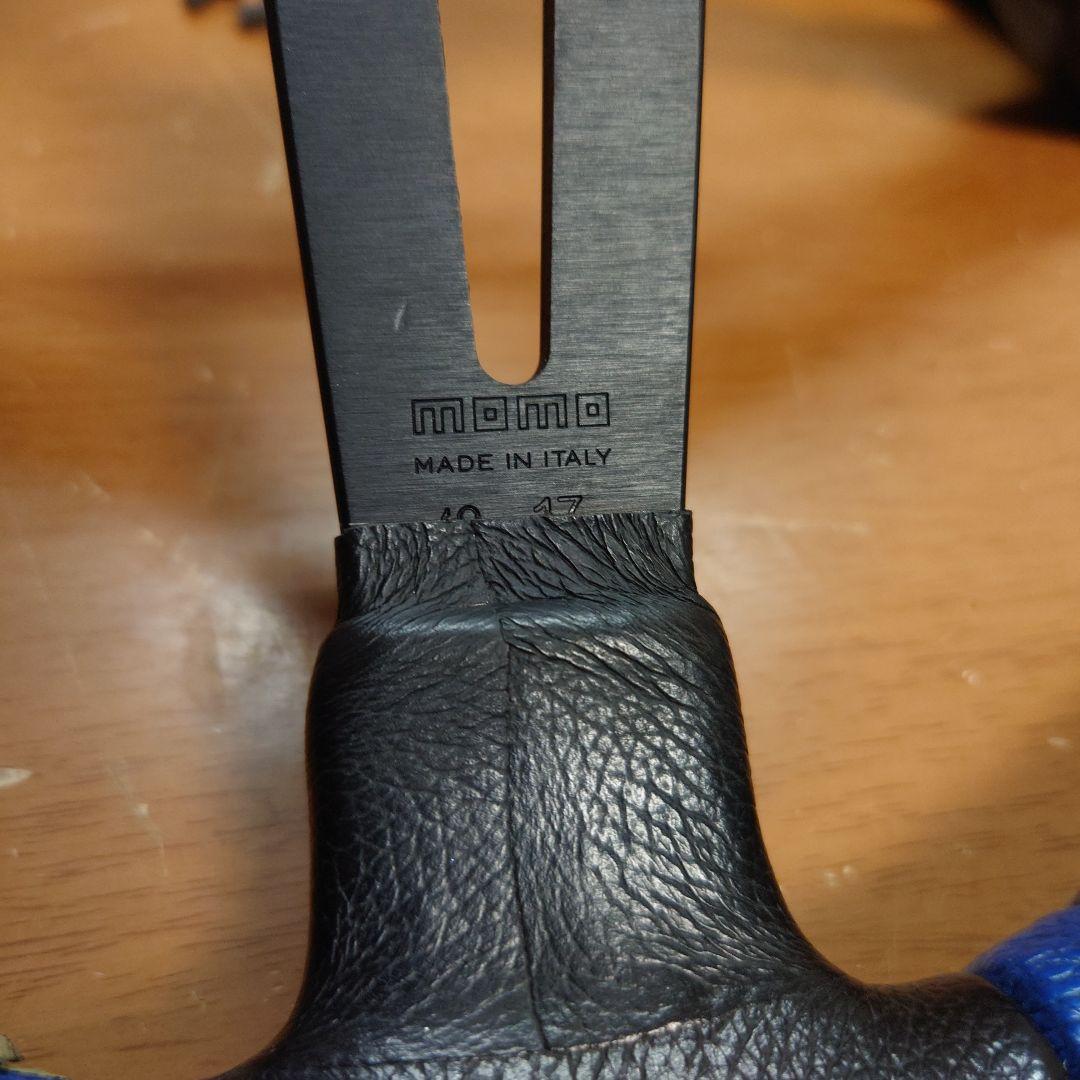 ぎ*。様 MOMO DRIFTING ステアリング 本体　ホーンボタン付き　正規