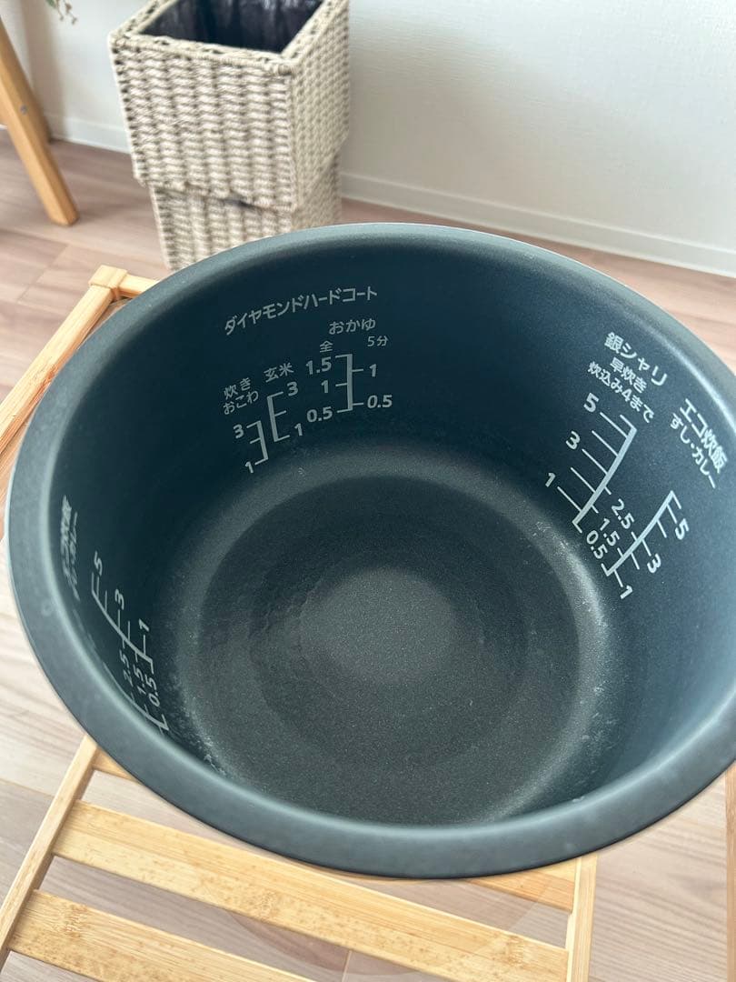 【送料込み】美品Panasonic IHジャー炊飯器　SR-HB107