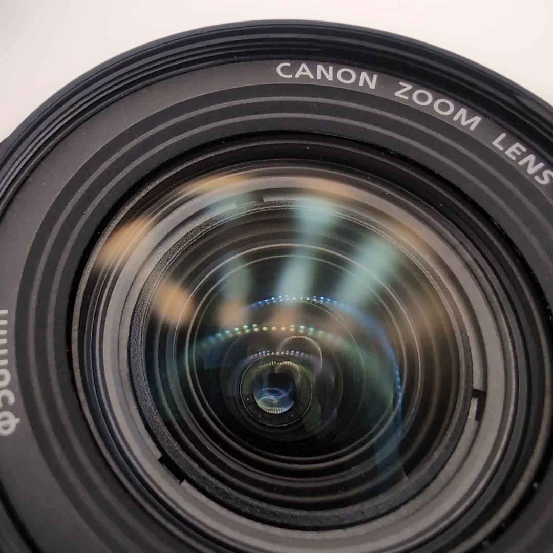 超美品 CANON EOS kiss x9i ダブルレンズ