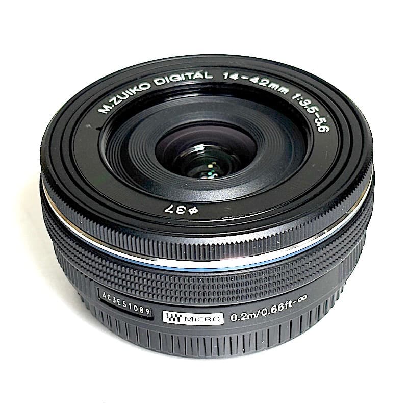 も*く様 新品同様オリンパスPEN E-P7ダブルズームキット＋注目希少L型グリ