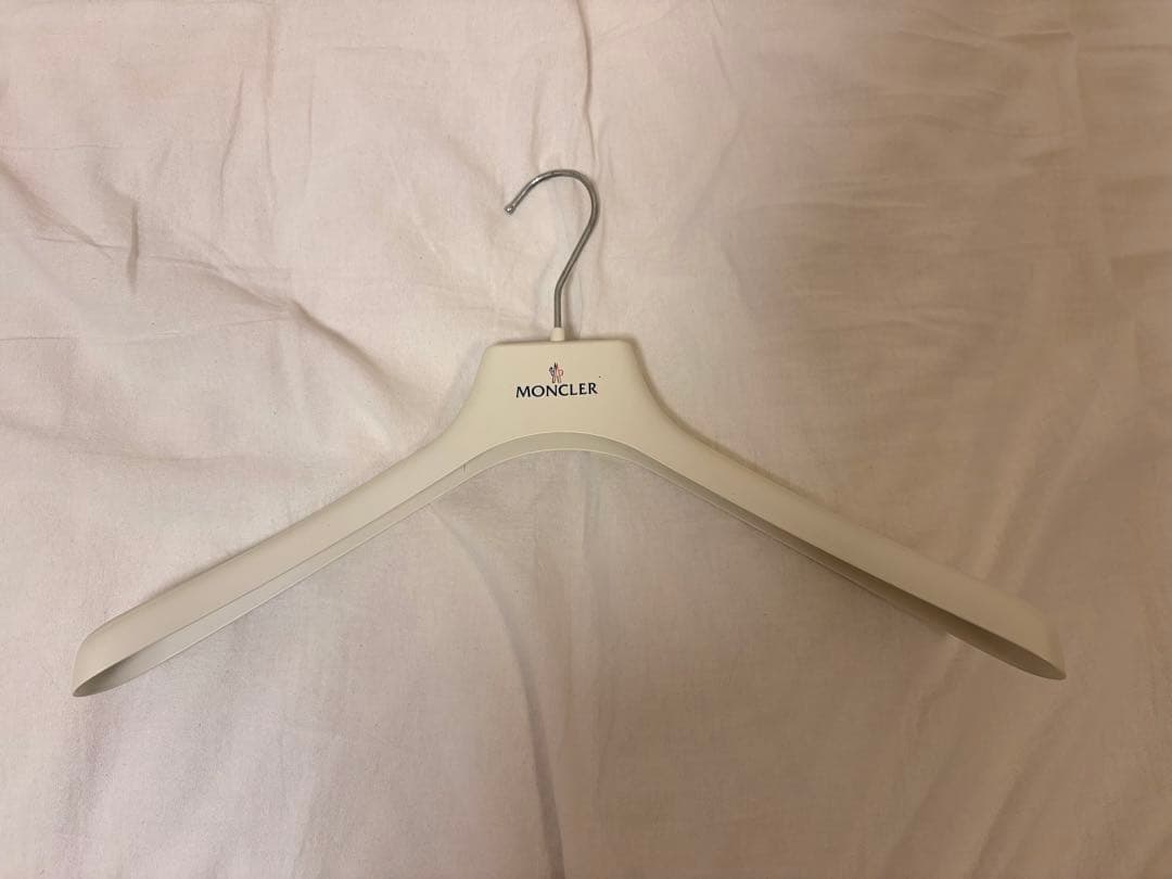 Moncler ブラック ダウンジャケット サイズ1