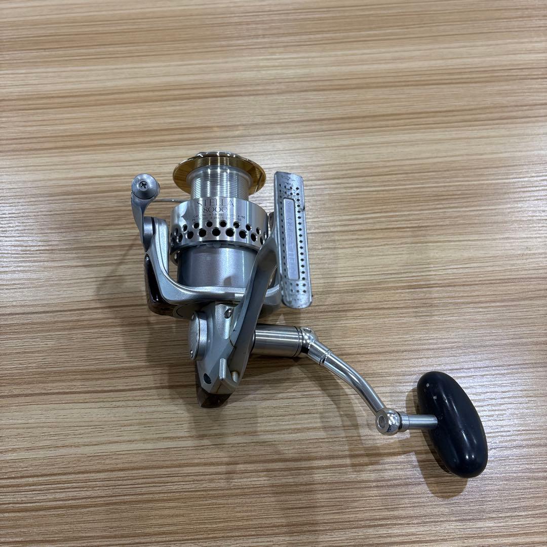 STELLA 8000 スピニングリール
