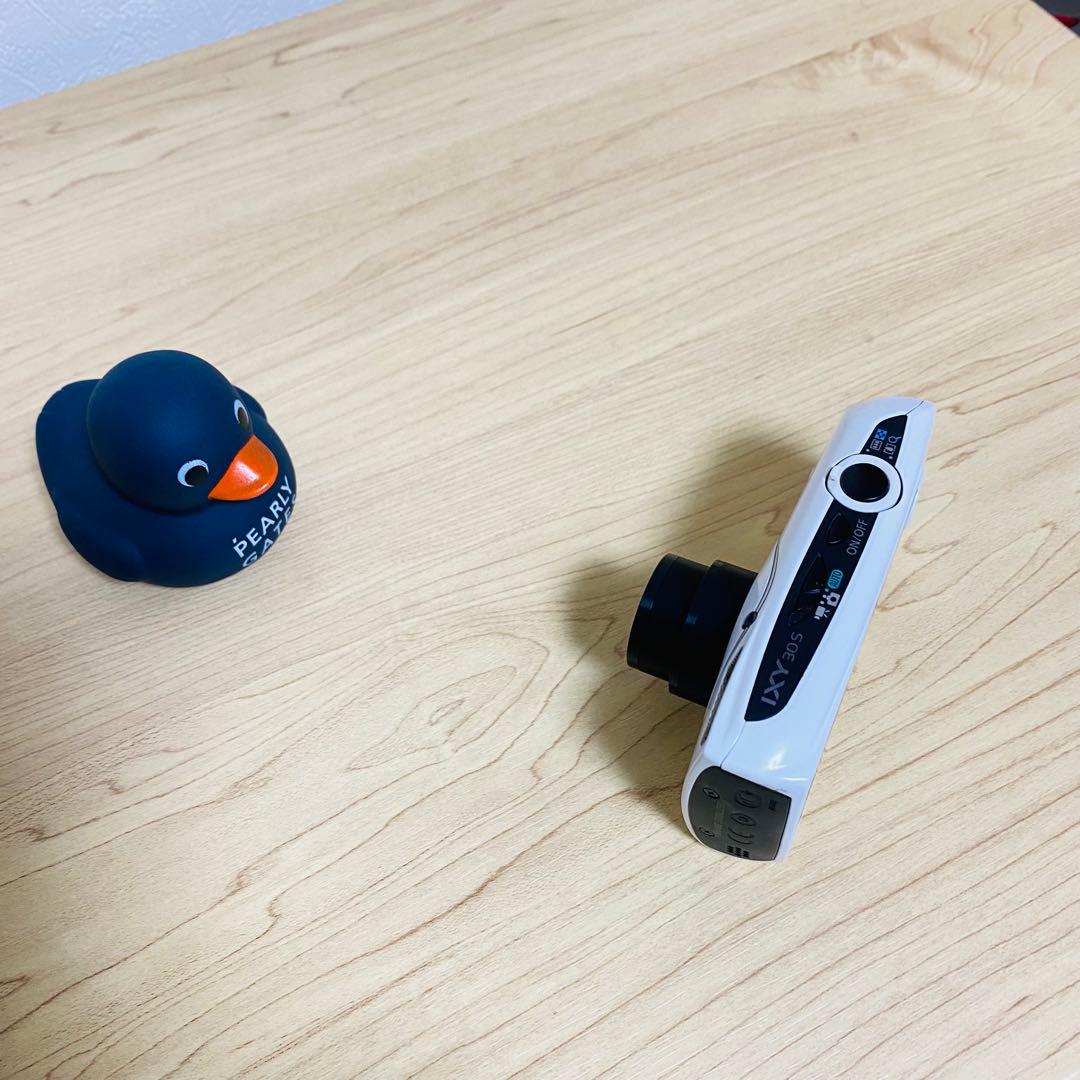 Canon IXY 30S イクシー　コンパクト　デジタルカメラ