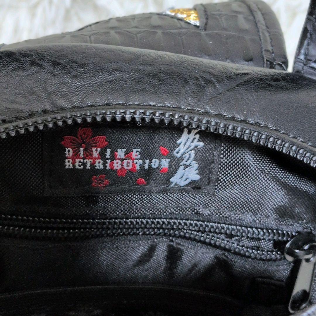 絡繰魂 抜刀娘 型押し ショルダーバッグ 刺繍 ブラック