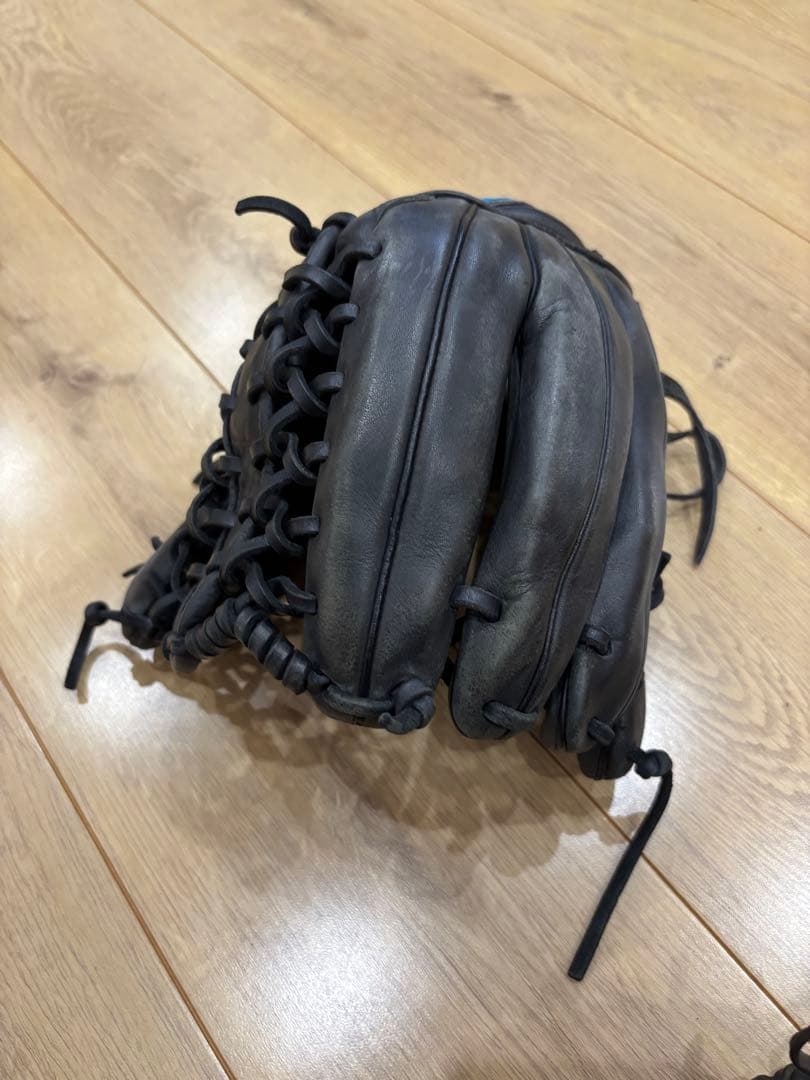 ミズノ少年軟式用グローブ！イチローモデル！