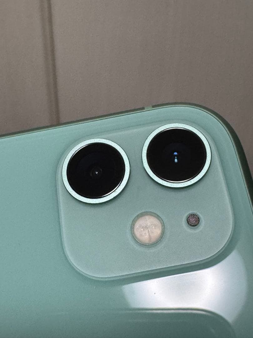 iPhone 11　64GB　グリーン