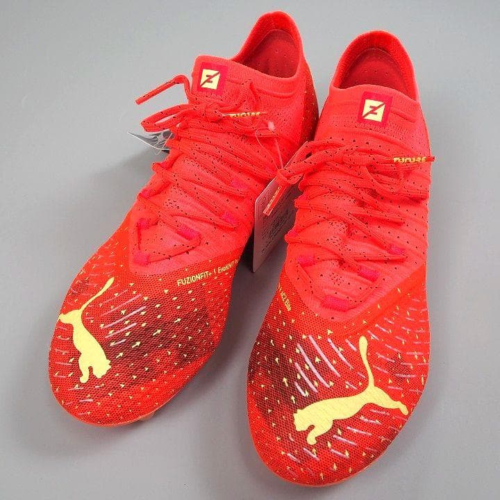 新品 プーマ フューチャー Z 1.4 FG/AG トップモデル スパイク 25