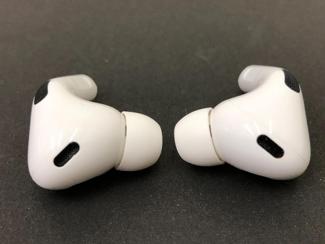 CZ）AirPods Pro (第2世代) MagSafe充電 MTJV3J/A
