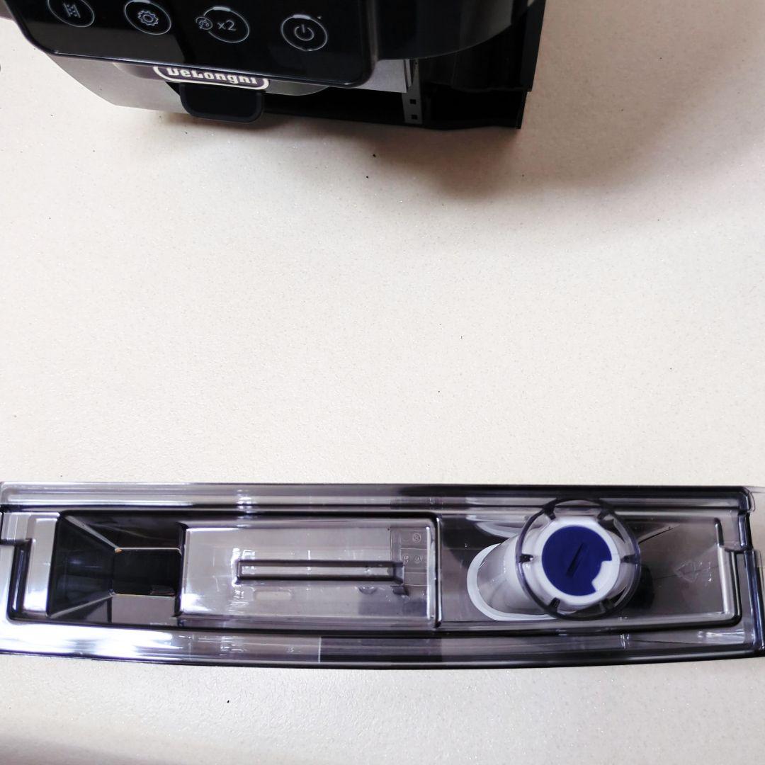 ☆美品☆ Delongi デロンギ マグニフィカ ブラック ECAM22020