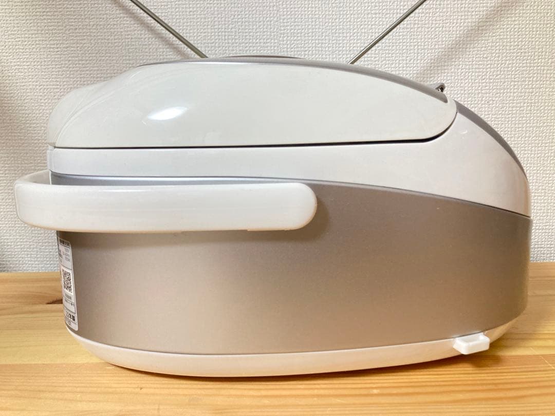 ☆良品！ タイガー IH炊飯器 炊きたて 3合炊き JPF-G055 TIGER