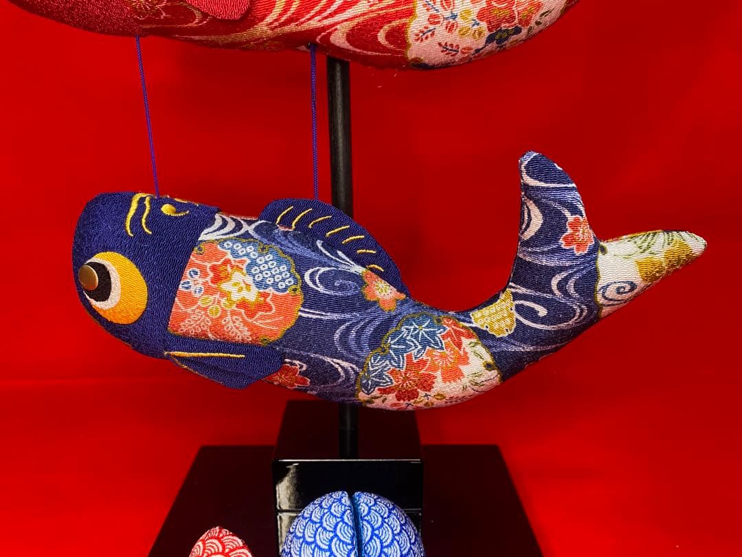 吊るし鯉のぼり　室内用　金彩縮緬