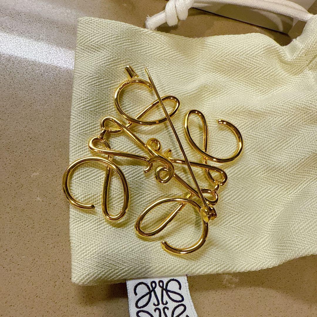 LOEWE ロエベ アナグラムブローチ　ゴールド