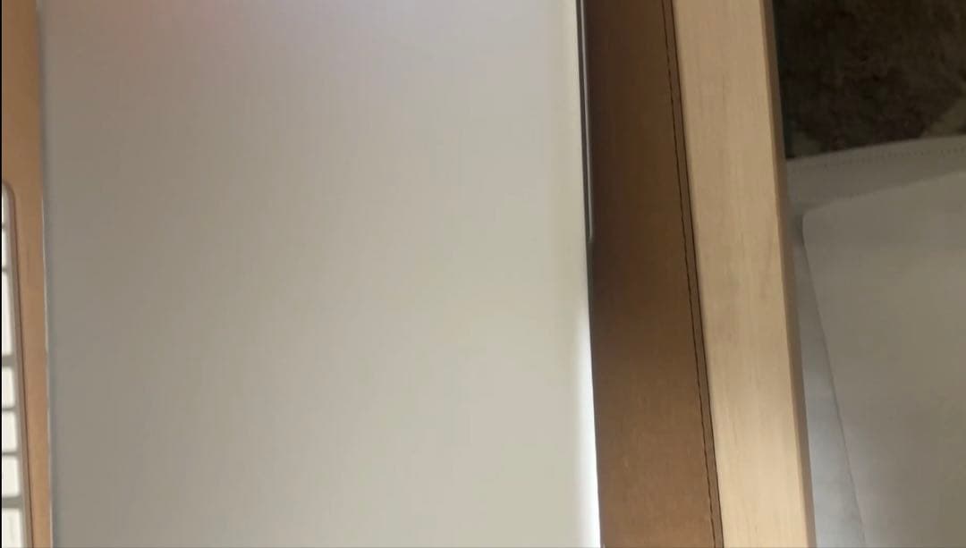 15.6インチ ノートパソコン 8GBメモリ 256GB SSD搭載、