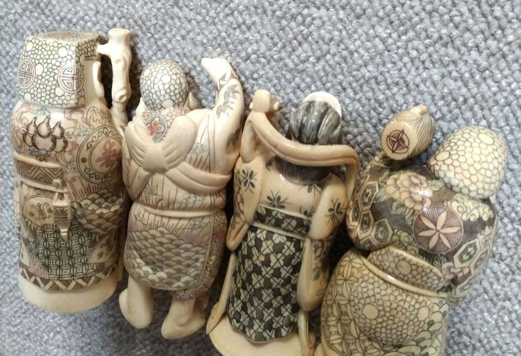 本象牙風彫刻 斉之作在銘 七福神極上細密細工置物