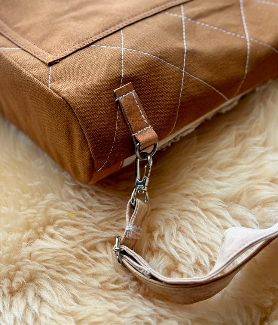 (手づくり)\"赤コントラスト ロンドンストリート\"リュックショルダーバッグ/刺繍