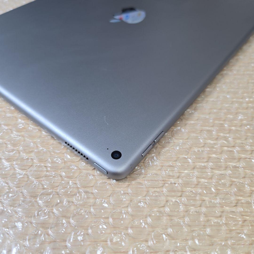 と*ん様 比較的美品■iPad Pro 12.9インチ■第1世代■バッテリー極良