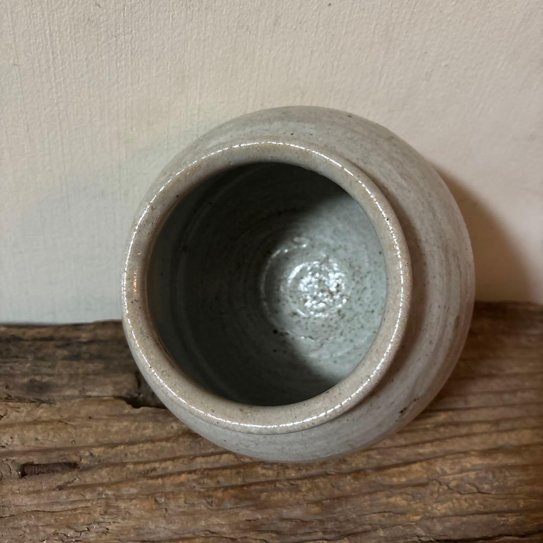 李朝壷　白磁　堅手　丸壷　塩笥壺　骨董　韓国オンギ　骨董品.アンティーク.古民芸