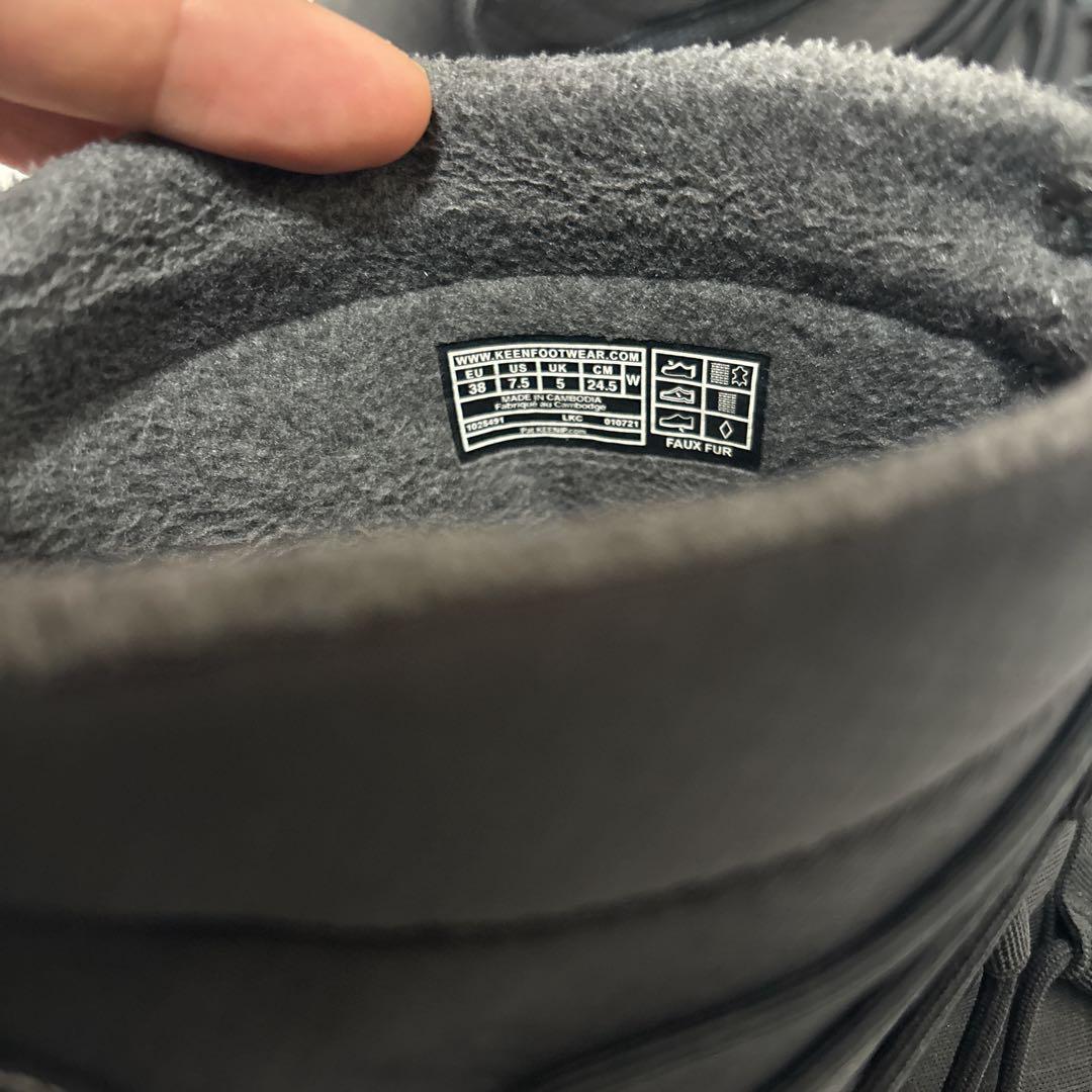 【極美品】KEEN ユニーク スニーク チャッカ 2 WP 防水 24.5cm黒