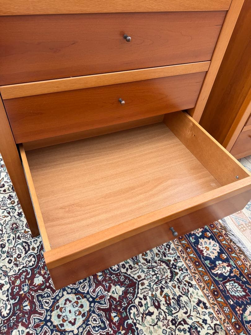 チェリー材 ハイチェスト 8段 ガラス引出し付 北欧モダン