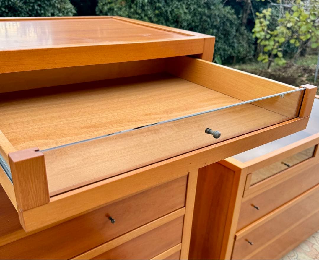 チェリー材 ハイチェスト 8段 ガラス引出し付 北欧モダン