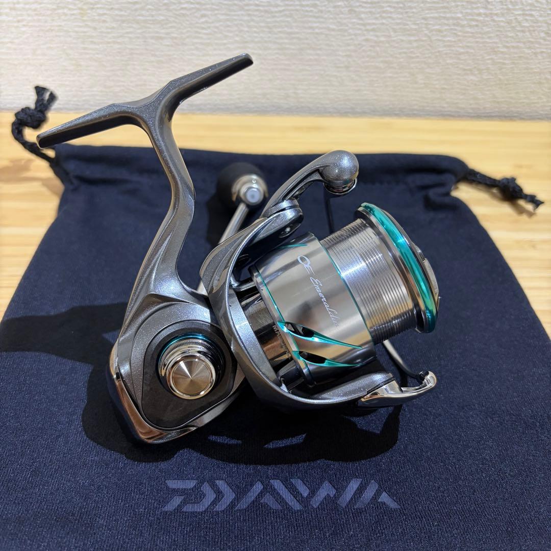 新品 ダイワ 25エメラルダス エア AIR LT2500S エギング リール