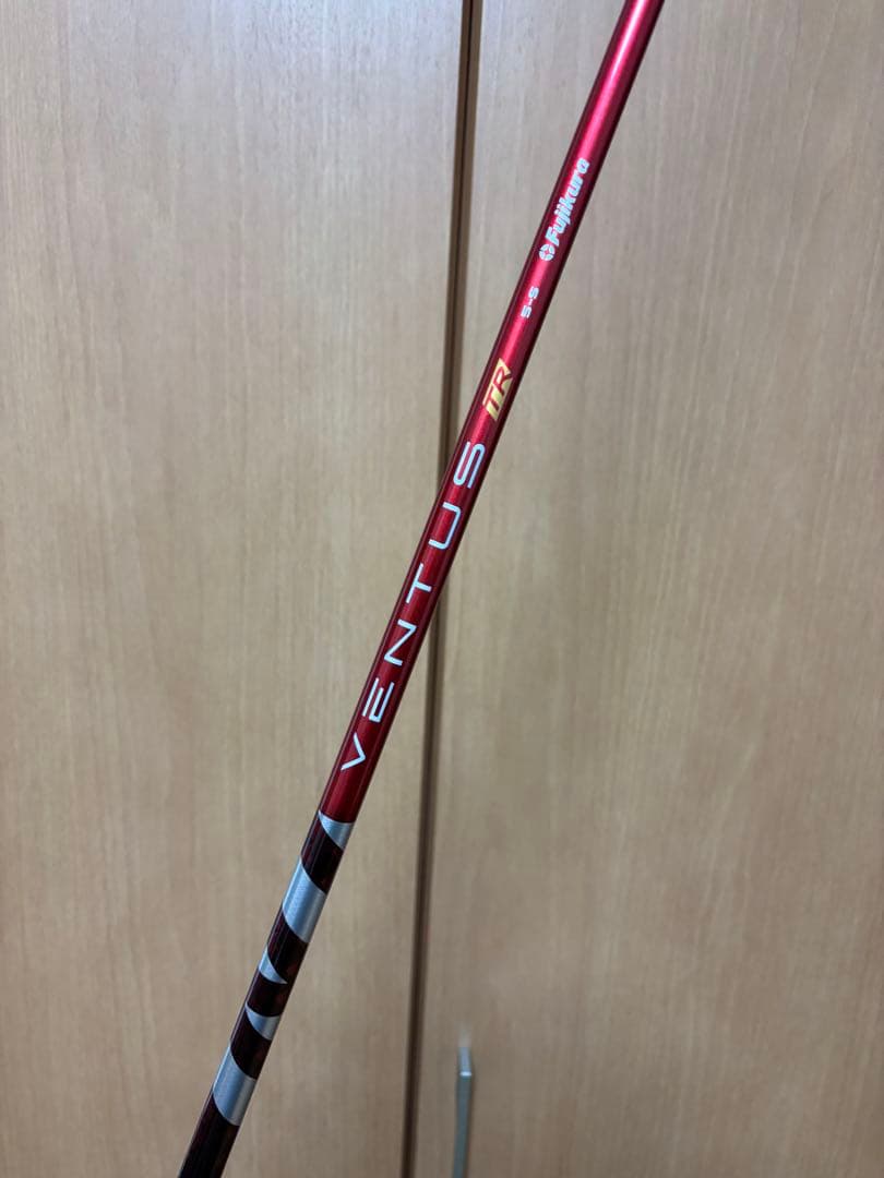 テーラーメイド　ベンタスレッド tr 5S スリーブ付き