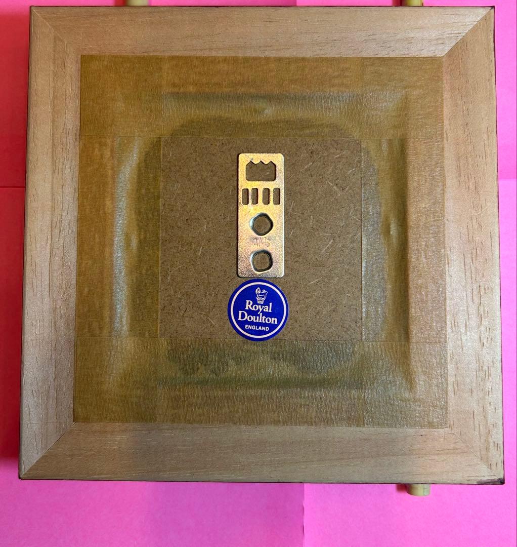 ロイヤルドルトン　  陶花額 　陶花　フラワー額壁掛け