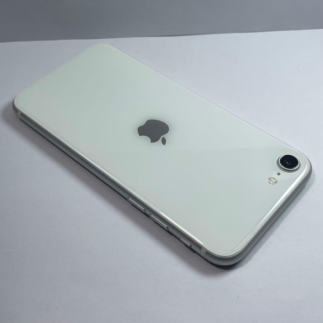 【最大容量100%】iPhone SE2 128GB SIMフリー