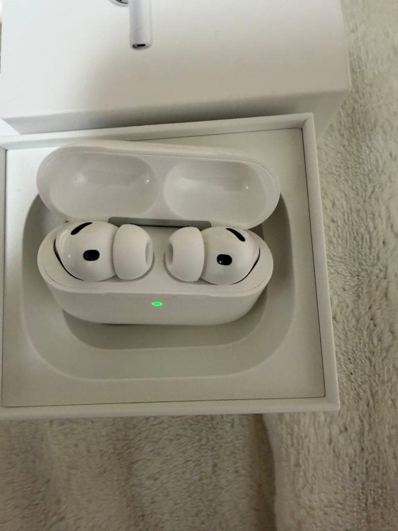ほぼ新品★AppleCare2年付Apple AirPods Pro 第3世代