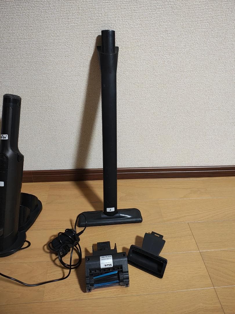 シャーク★ハンディクリーナー★WV416JGY★バッテリー新品と大差なし★3