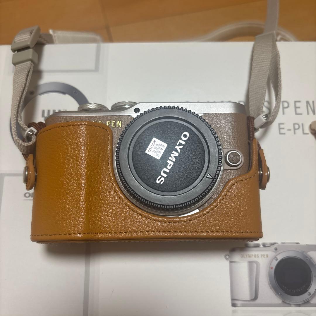 オリンパス OLYMPUS PEN E-PL9 本体レンズセット 美品