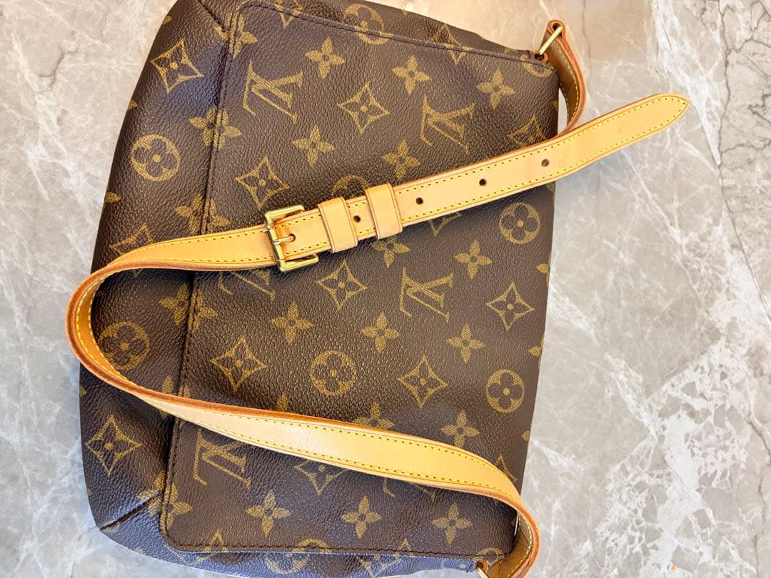 美品Louis Vuitton モノグラム ショルダーバッグ