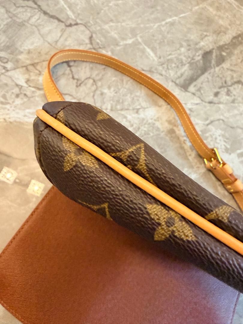 美品Louis Vuitton モノグラム ショルダーバッグ