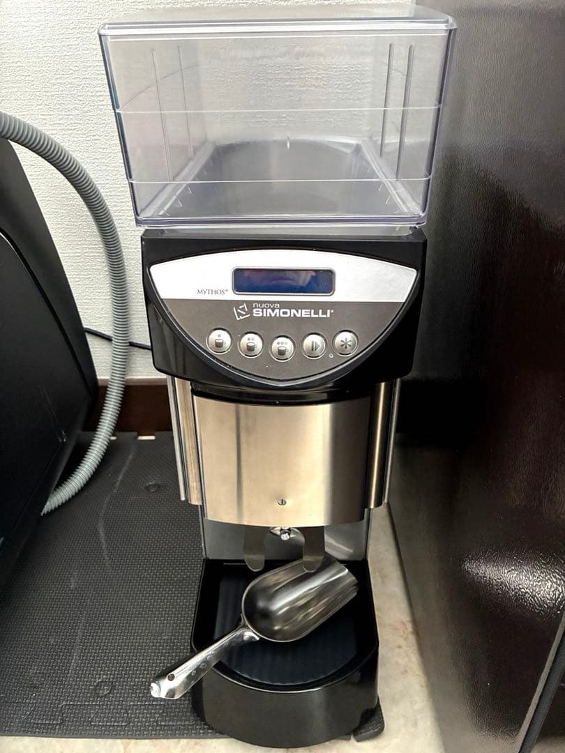 本格コーヒーメーカーSIMONELLI AppiaLife ➕電動ミル