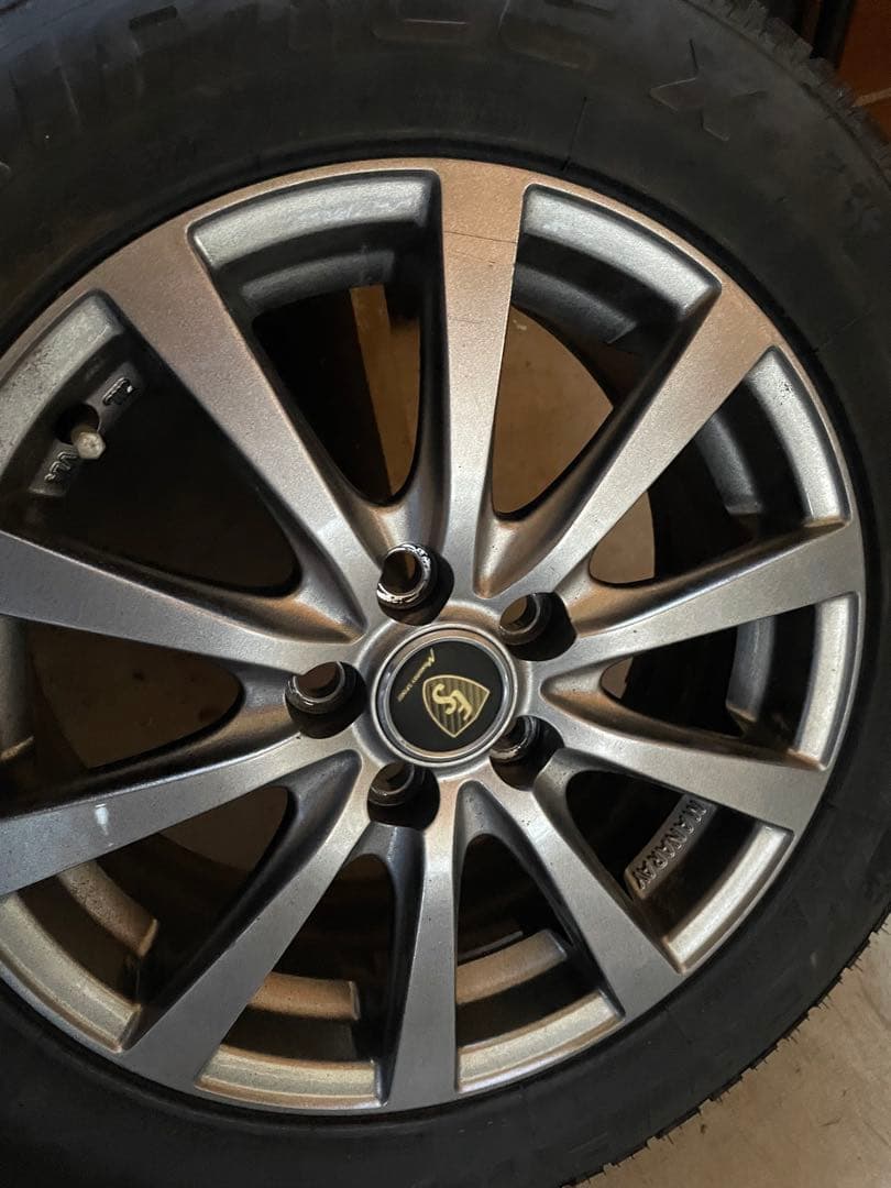 【185/65R15】スタッドレスタイヤ 4本 GRIPMAX グリップマックス