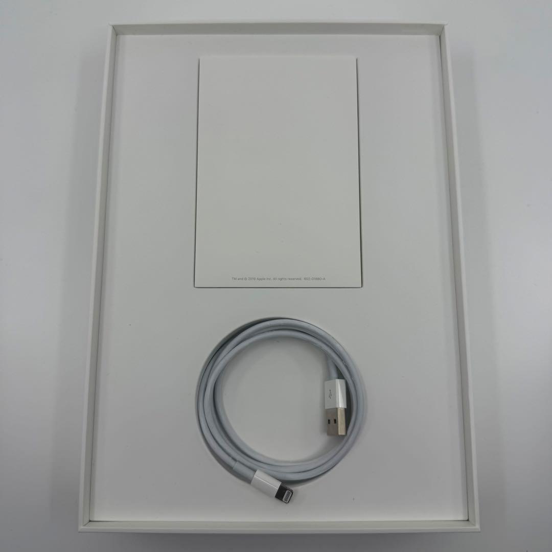 iPad 第6世代128G Wifi グレー