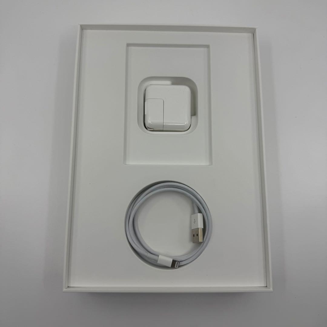 iPad 第6世代128G Wifi グレー