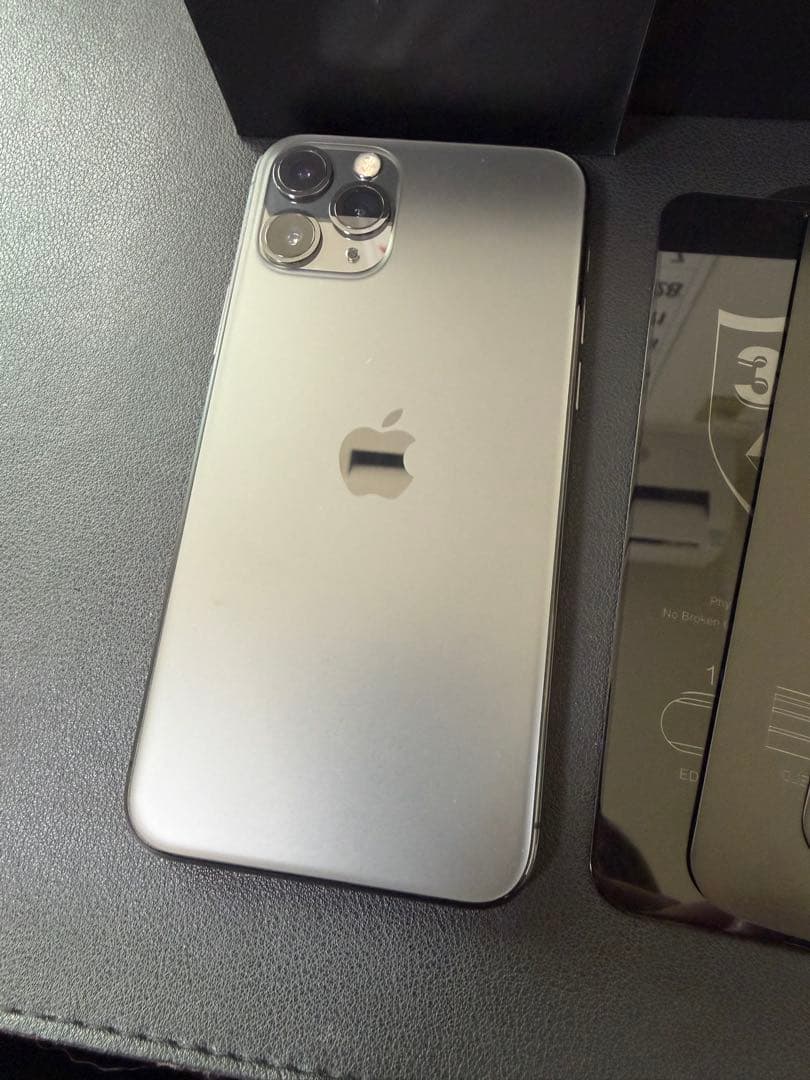 iPhone11pro 256GB スペースグレー　SIMロックあり　綺麗！