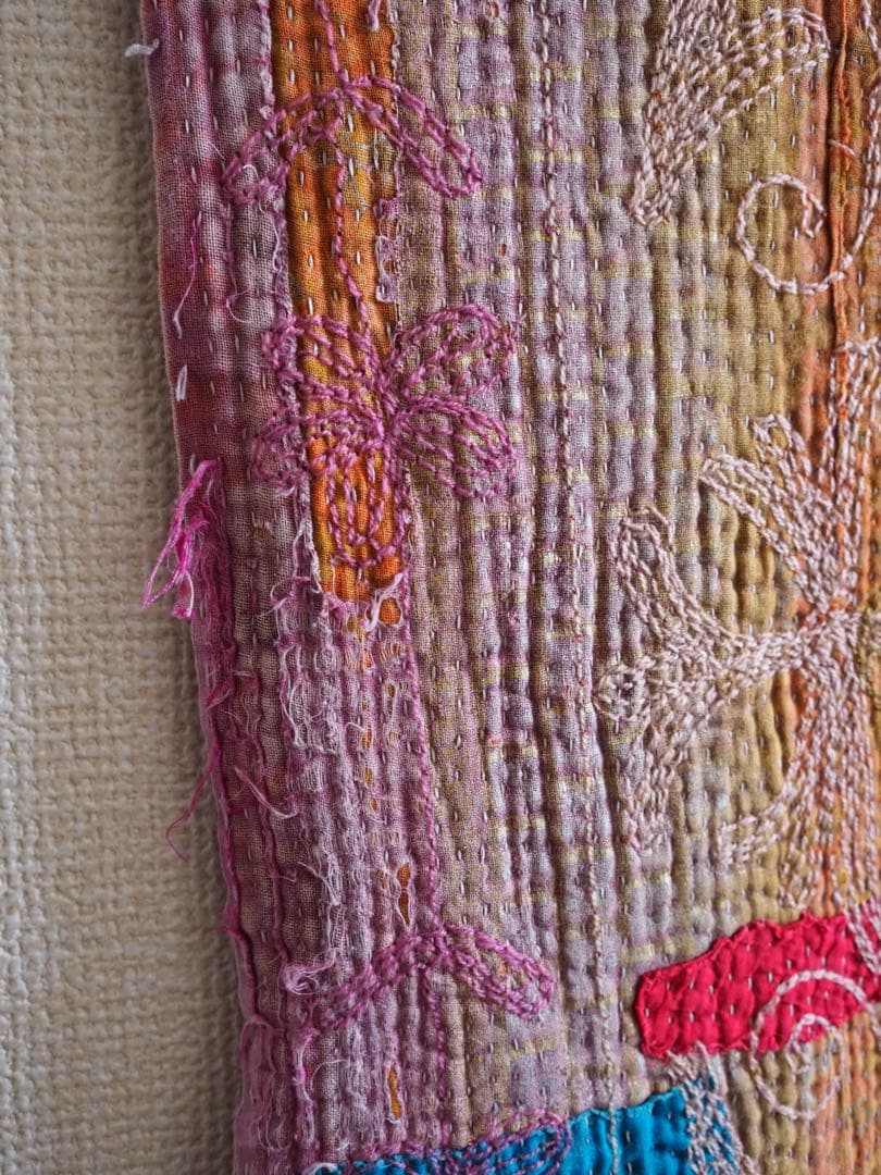 【希少】スザニ刺繍カンタキルト　スザニ刺繍　インド　一点もの