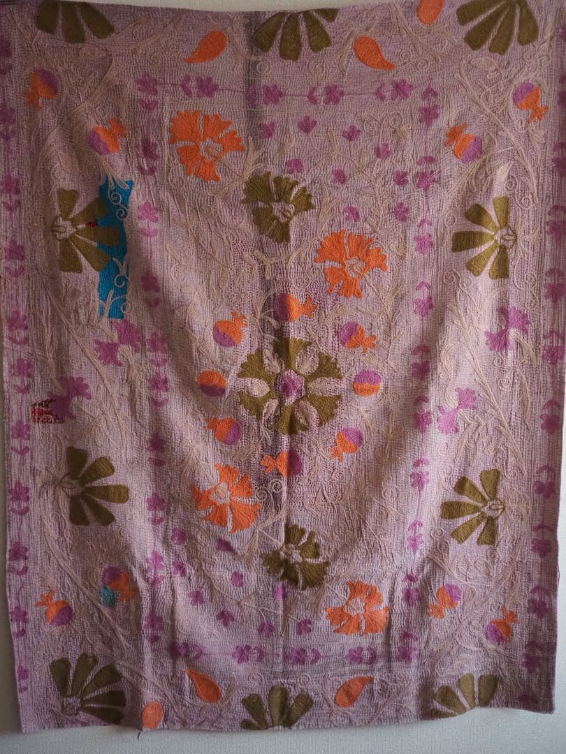 【希少】スザニ刺繍カンタキルト　スザニ刺繍　インド　一点もの