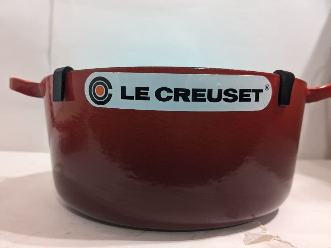 Le Creuset ル・クルーゼ 22cm　ココット　両手鍋　チェリーレッド