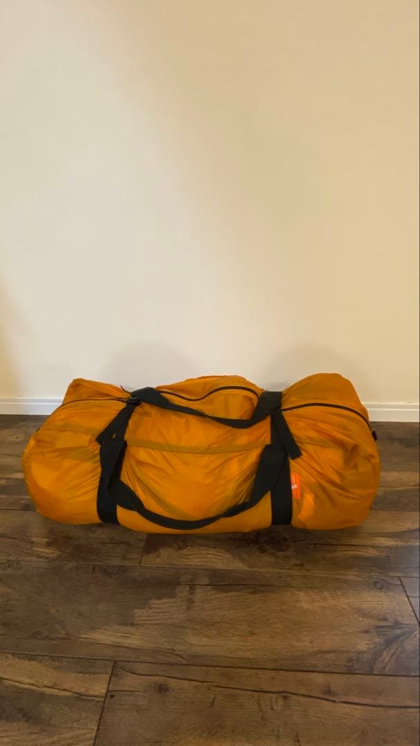 Minimal works BONIATO トンネルテント オレンジ