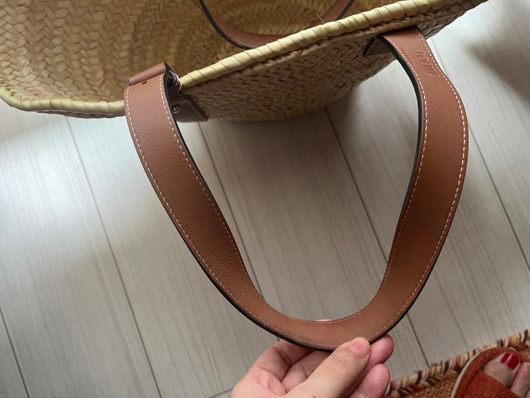 ロエベ　LOEWE カゴバック　ミディアム　美品　保存袋＆ショッパーあり