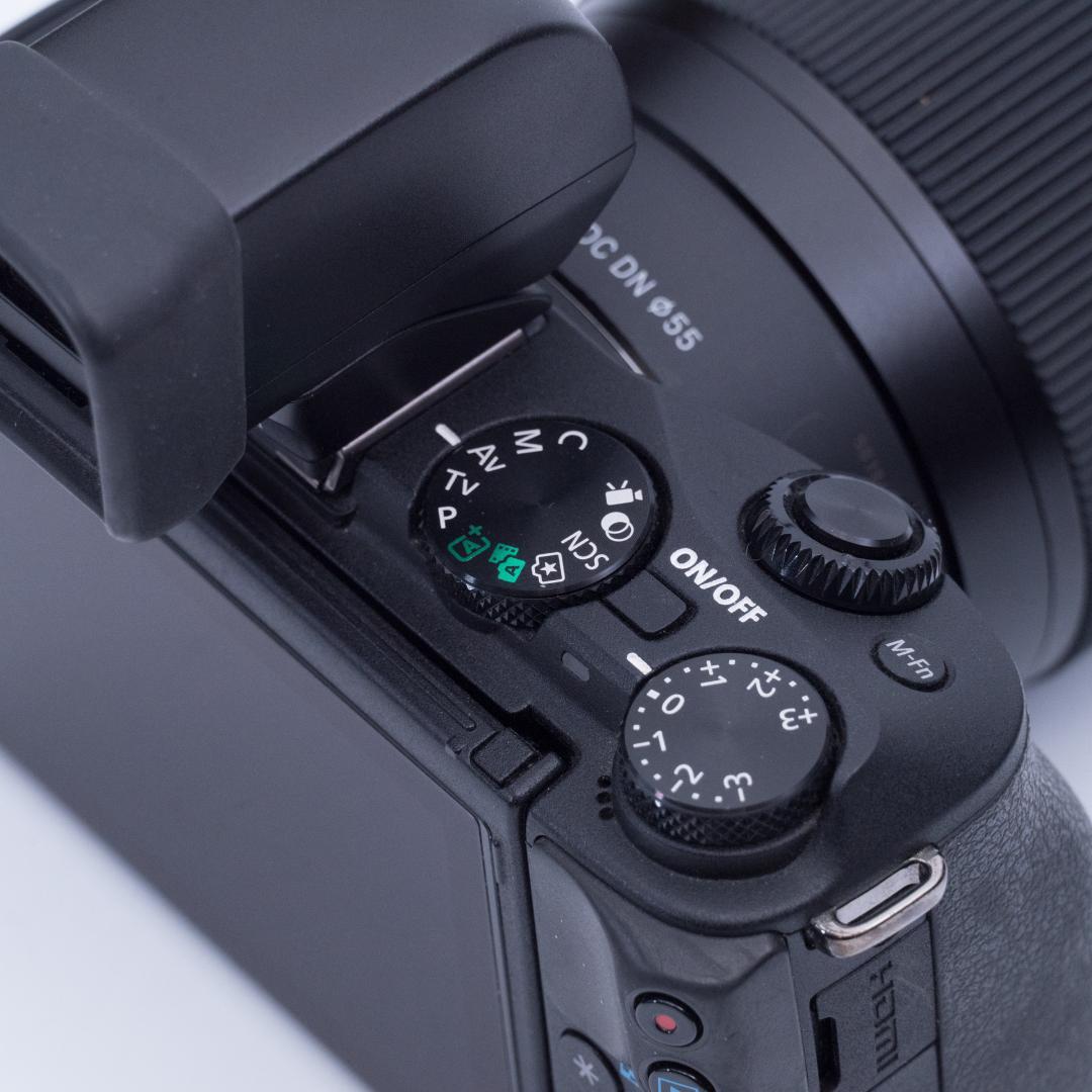 デジタルカメラ Canon M3 EVF KIT + SIGMA 56mm F1.4 DC DN