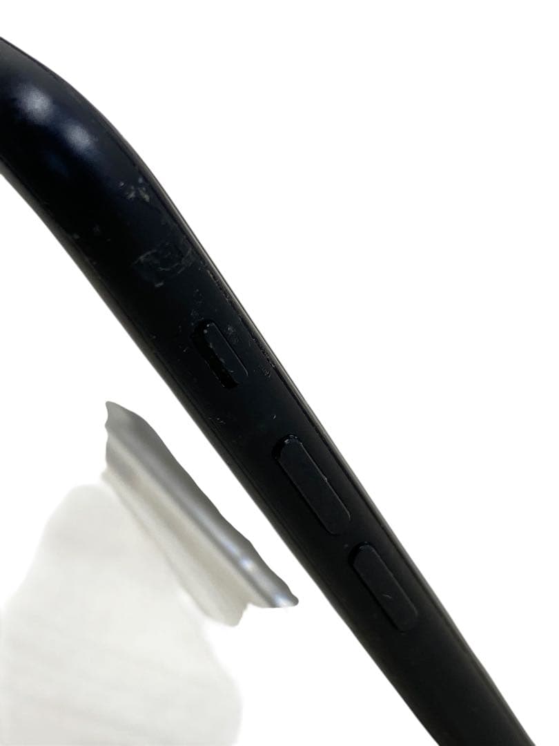 iPhone SE 第二世代 64GB SIMロックあり ブラック