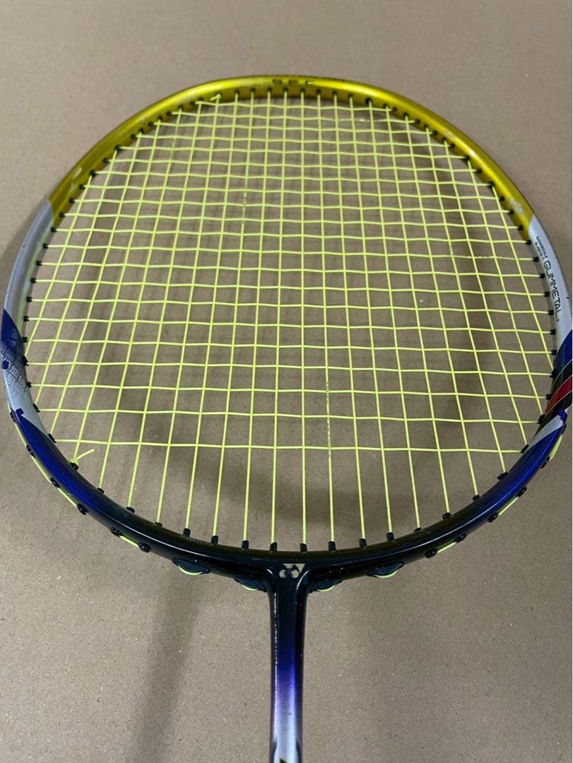 ヨネックス　ナノスピード9000