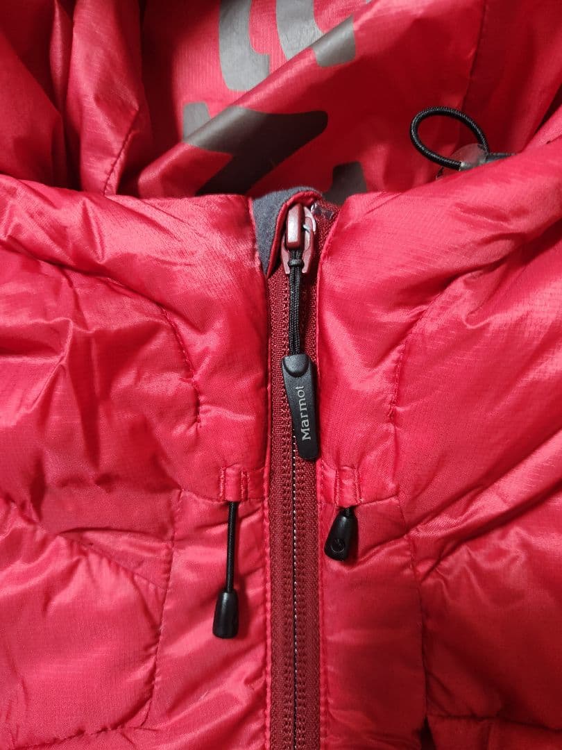 マーモット ダウンジャケット